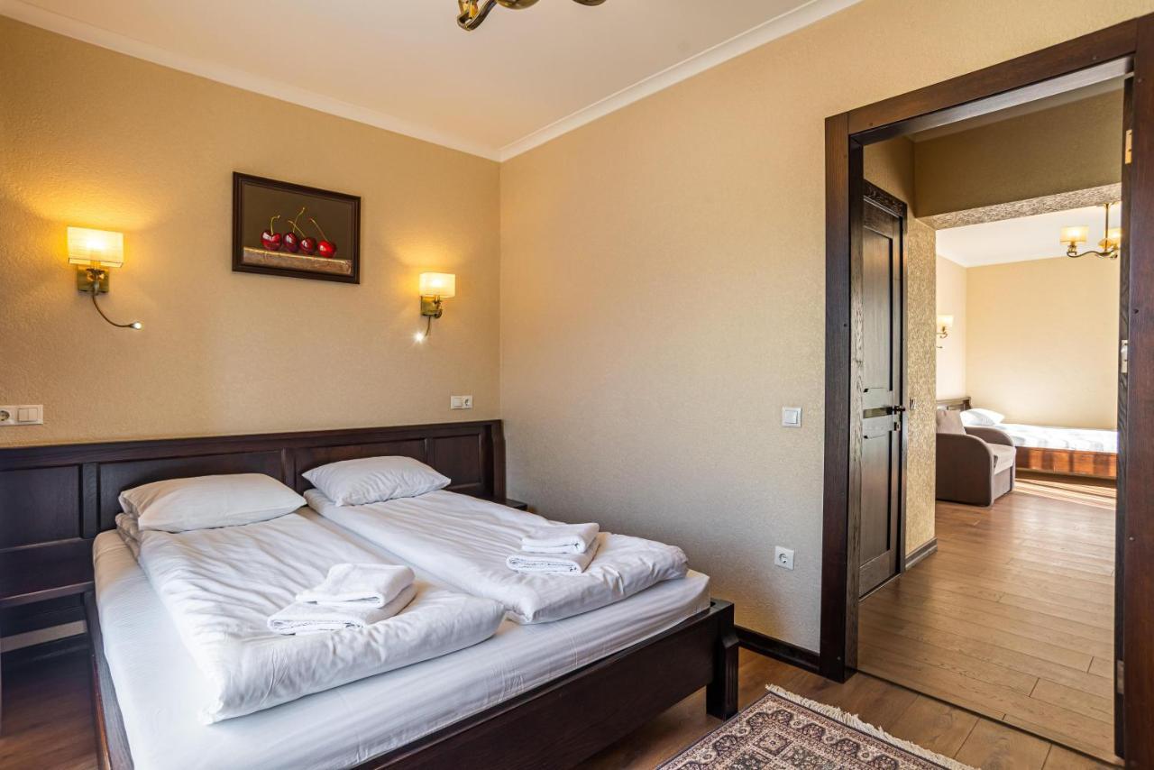 Amarena - Breakfast Included In The Price Swimming Pool Sauna Hammam Jacuzzi Restaurant Inexpensive And Delicious Food Parking Area Barbecue 400 M To Lift 1 And Ośrodek wypoczynkowy